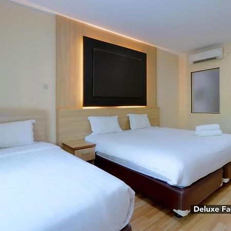 Mutiara Suites Jakarta Extérieur photo