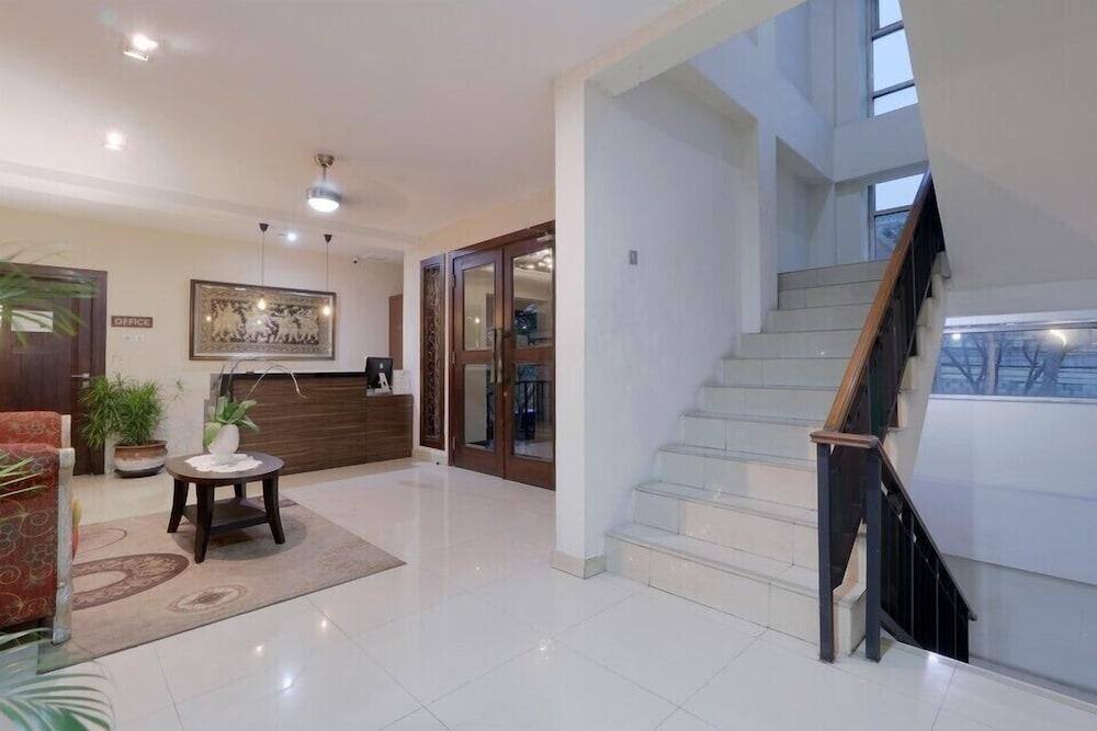 Mutiara Suites Jakarta Extérieur photo