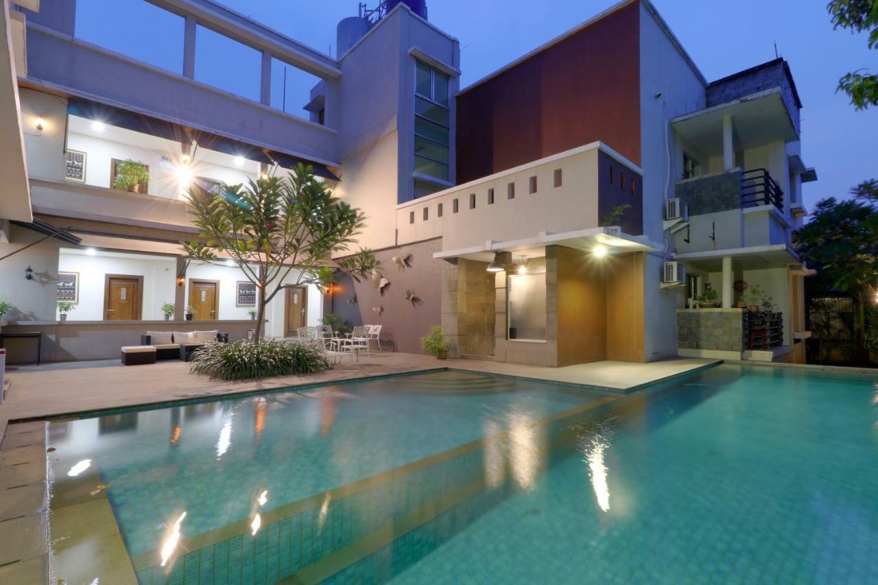 Mutiara Suites Jakarta Extérieur photo