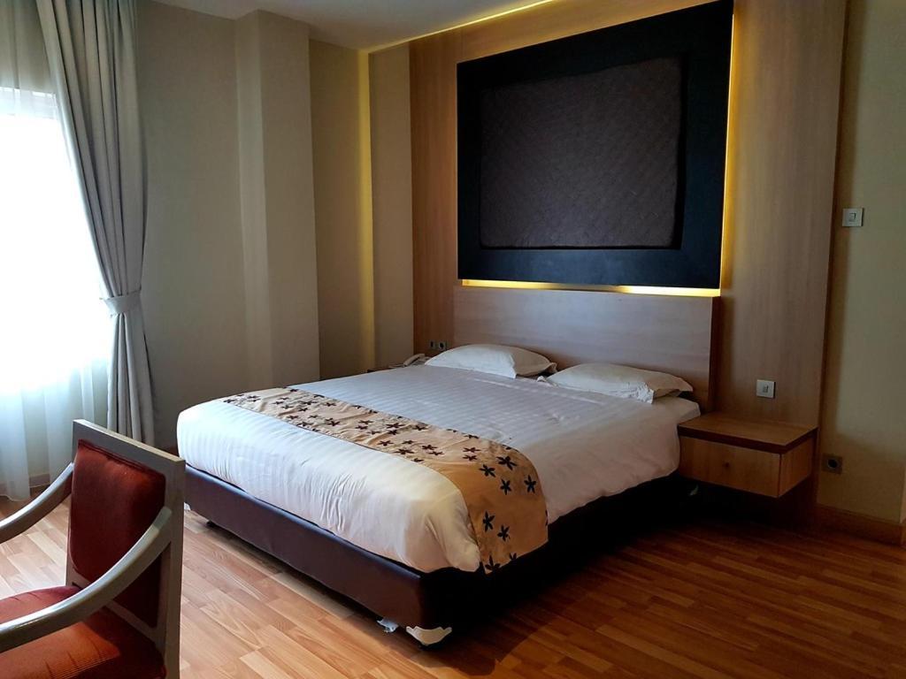 Mutiara Suites Jakarta Extérieur photo